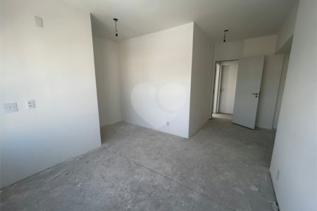 Apartamento à venda com 3 suítes em Vila Clementino, São Paulo, SP
