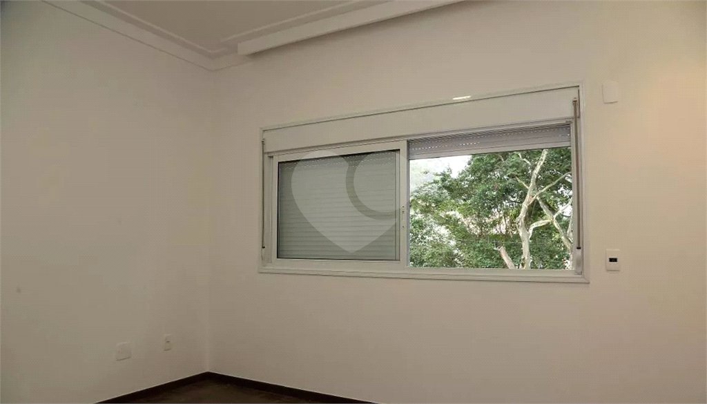 Casa à venda com 3 suítes no condomínio Residencial Morumbi, São Paulo - SP