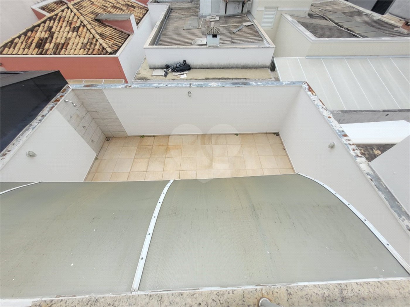 Casa à venda com 3 suítes no condomínio Horto Florestal II, Sorocaba - SP