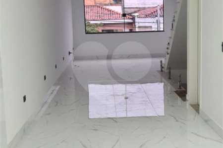 Sobrado à venda com 3 suítes em Vila São Geraldo, São Paulo, SP
