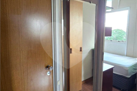 Apartamento à venda com 3 quartos em Vila Campestre, São Paulo, SP
