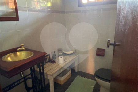 Casa à venda com 3 quartos, sendo 1 suíte,  em Pinheirinho, Vinhedo, SP