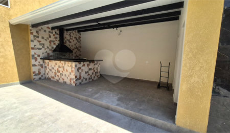 Casa à venda com 3 suítes no condomínio Residencial Villa Di Treviso, Vinhedo - SP