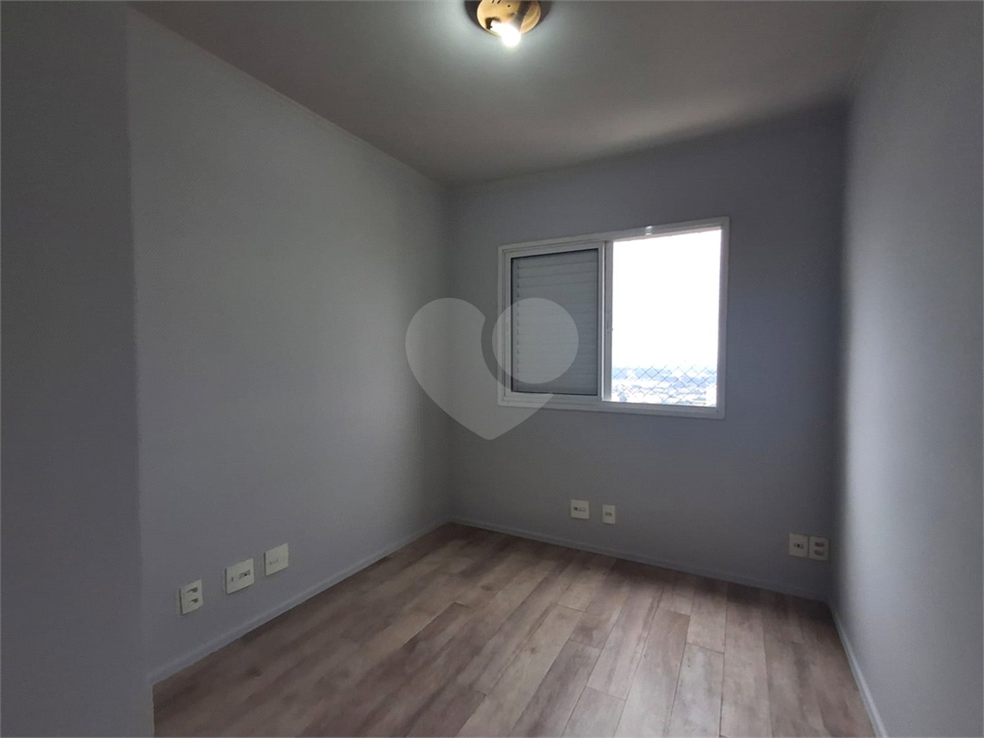 Apartamento à venda com 2 quartos em Jardim Esmeralda, São Paulo, SP