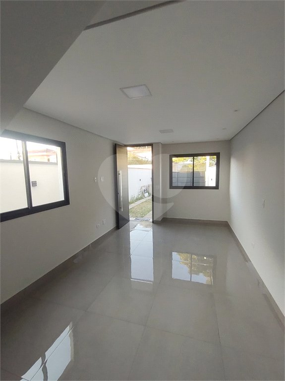 Sobrado à venda com 3 suítes, em Jardim Planalto, Arujá, SP