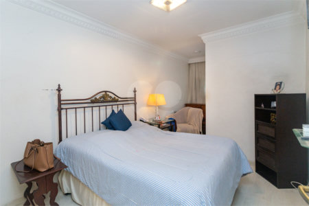 Apartamento à venda com 3 quartos, sendo 1 suíte, em Jardim Paulista, São Paulo, SP