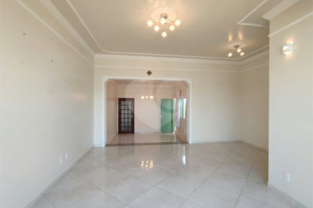 Sobrado à venda ou para alugar com 3 quartos, sendo 1 suíte,  em Jardim Itália, Itapetininga, SP