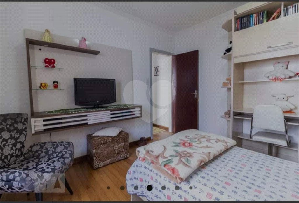 Casa Térrea à venda com 3 quartos, sendo 2 suítes, em Santo Amaro, São Paulo, SP