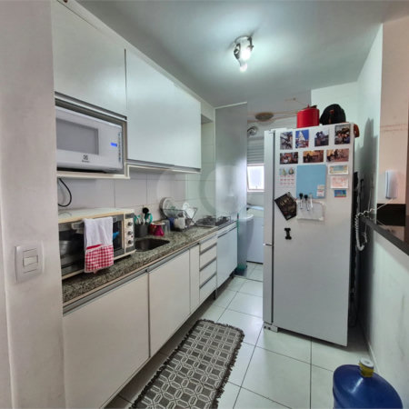 Apartamento à venda com 3 quartos, sendo 1 suíte, em Jardim Parque Morumbi, São Paulo, SP