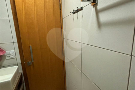 Apartamento à venda com 3 quartos, sendo 1 suíte,  em Santa Teresinha, São Paulo, SP