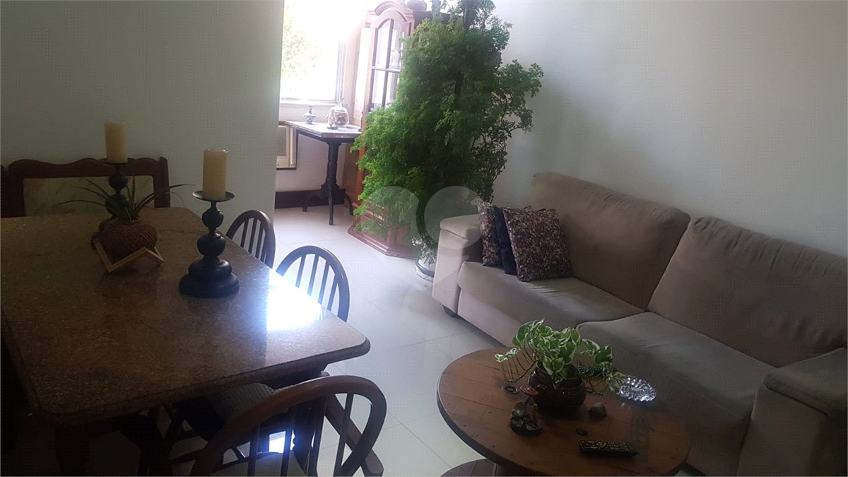 Apartamento à venda com 3 quartos em Praça da Bandeira, Rio de Janeiro, RJ