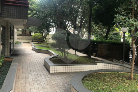 Apartamento à venda com 3 quartos, sendo 1 suíte, em Saúde, São Paulo, SP