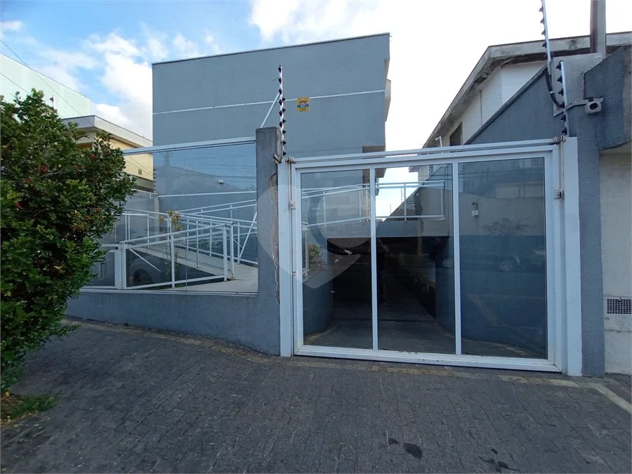 Casa com 100m², 3 dormitórios, 2 vagas, à venda no bairro da Penha.