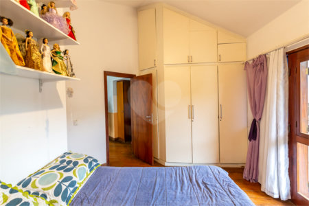Casa à venda com 4 quartos, sendo 2 suítes, em Brooklin Paulista, São Paulo, SP