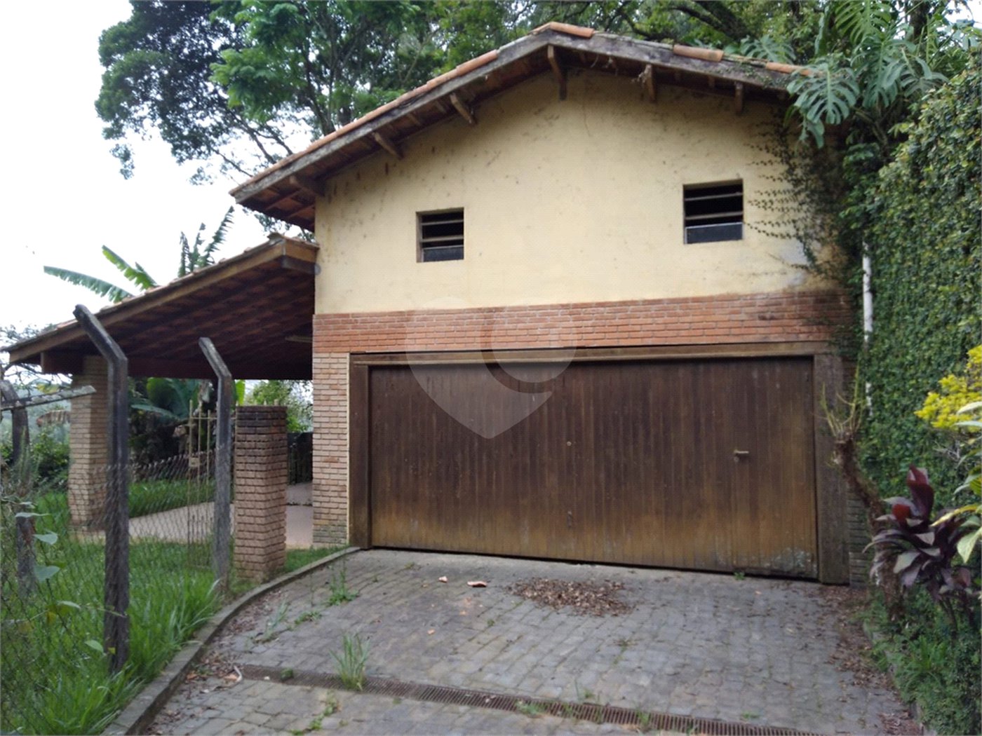 Casa à venda com 5 quartos, sendo 1 suíte, em Mantiqueira, Mairiporã, SP