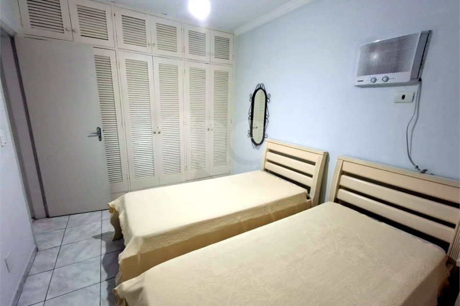 Apartamento à venda com 1 quarto em Vila Alzira, Guarujá, SP