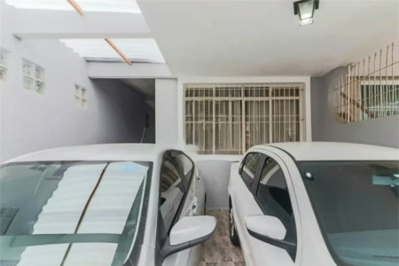 Sobrado à venda com 3 quartos, sendo 1 suíte, em Jardim Centenário, São Paulo, SP