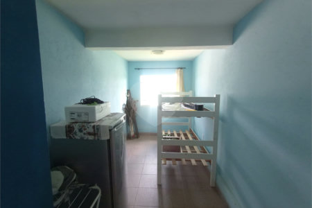 Chácara à venda com 6 quartos, sendo 1 suíte,  em Cercadinho, Alambari, SP