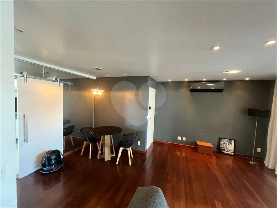 Apartamento para alugar com 3 suítes em Vila Sônia, São Paulo, SP