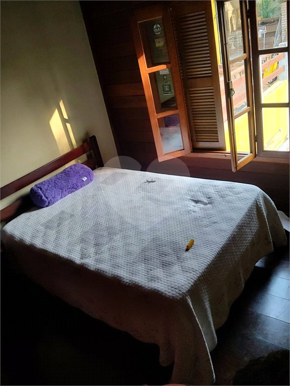 Casa à venda com 4 quartos, sendo 1 suíte, em Serra da Cantareira, Mairiporã, SP