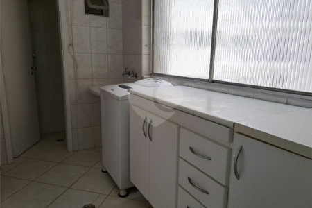 Apartamento à venda com 2 quartos, sendo 1 suíte, em Campo Belo, São Paulo, SP