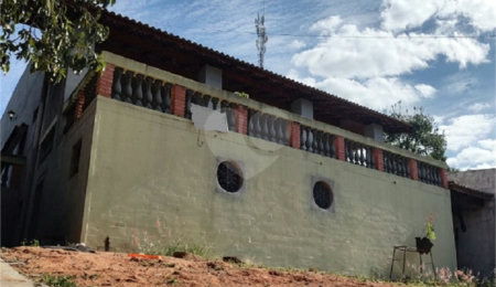 Chácara à venda com 3 quartos, sendo 1 suíte, em Chácaras Fernão Dias, Atibaia, SP