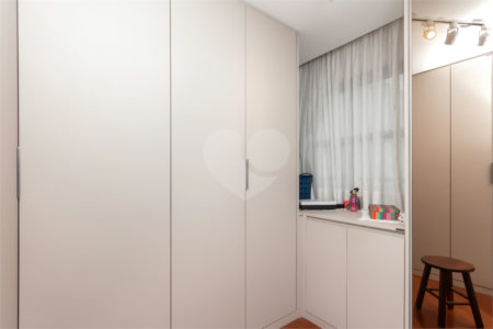 Casa à venda com 2 quartos, sendo 1 suíte, no condomínio Vloft, São Paulo - SP