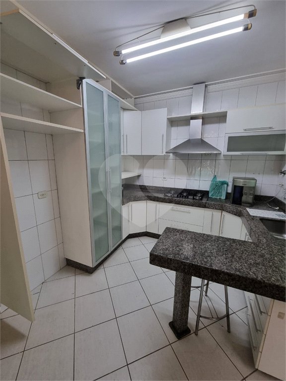 Casa à venda ou para alugar com 3 quartos, sendo 1 suíte,  em Bosque da Saúde, São Paulo, SP