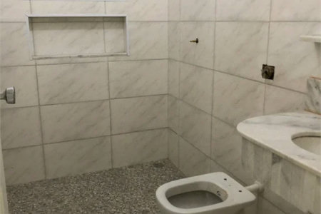 Sobrado à venda com 3 quartos em Jardim Humaitá, São Paulo, SP