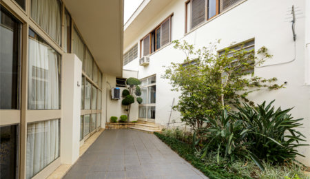 Casa de Vila para alugar com 4 quartos, sendo 1 suíte,  em Granja Julieta, São Paulo, SP