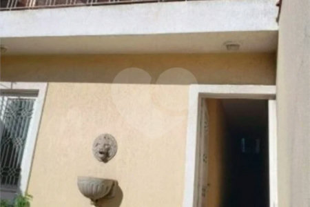 Casa à venda com 4 quartos, sendo 3 suítes,  em Vila Gustavo, São Paulo, SP