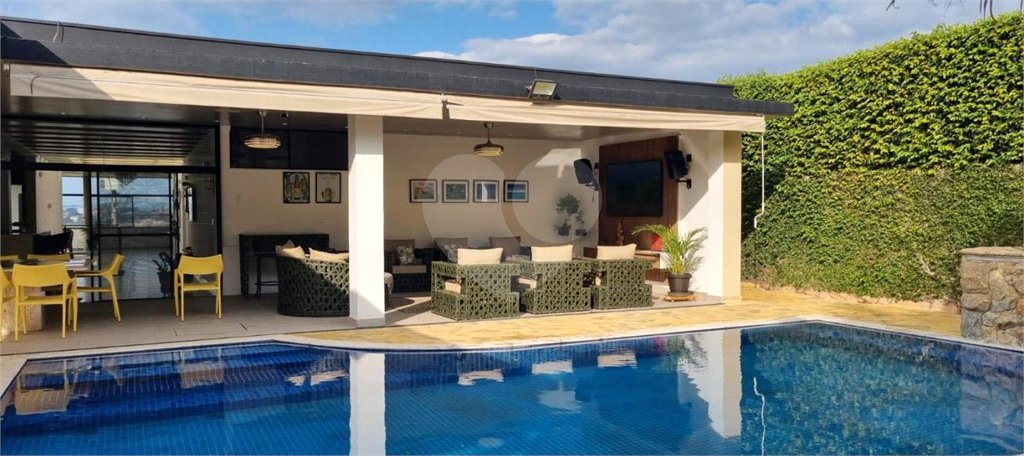 Casa à venda com 4 suítes no condomínio Xapada, Itu - SP