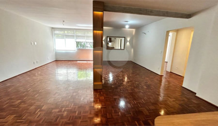 Apartamento à venda com 2 quartos, sendo 1 suíte,  em Itaim Bibi, São Paulo, SP