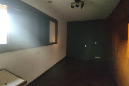 Sobrado à venda com 5 quartos, sendo 3 suítes, em Cidade Monções, São Paulo, SP