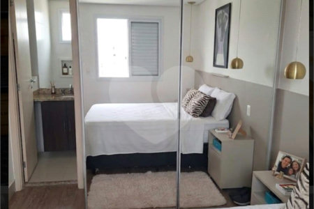 Apartamento à venda com 2 quartos, sendo 1 suíte,  em Vila Andrade, São Paulo, SP