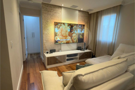 Apartamento à venda com 2 suítes em Jardim Londrina, São Paulo, SP