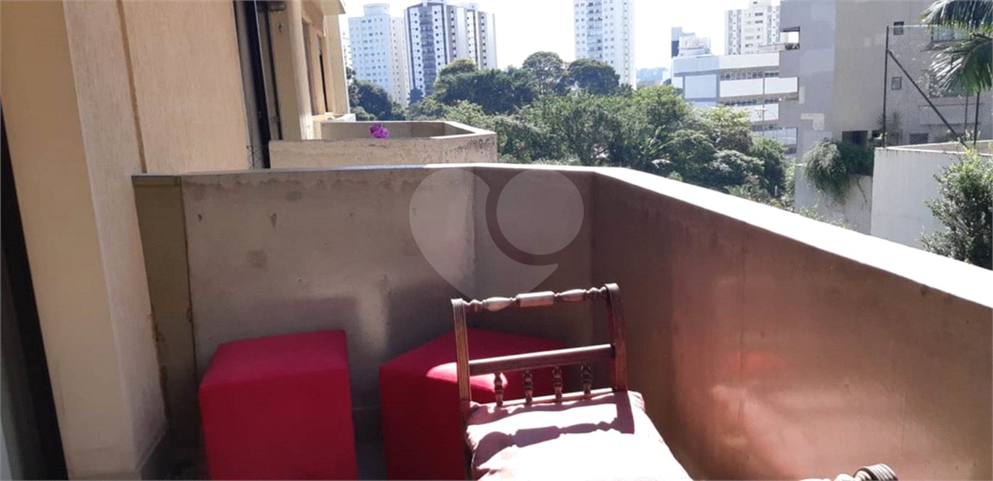 Apartamento à venda com 3 quartos, sendo 1 suíte, em Santana, São Paulo, SP