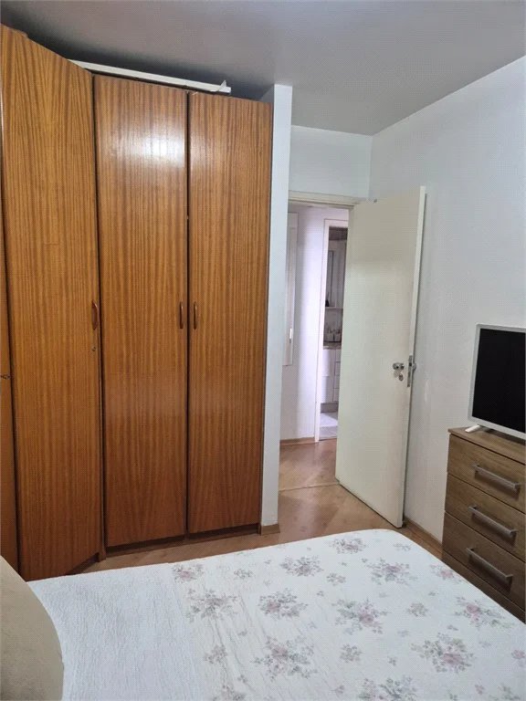 Apartamento à venda com 3 quartos em Jardim Piracuama, São Paulo, SP