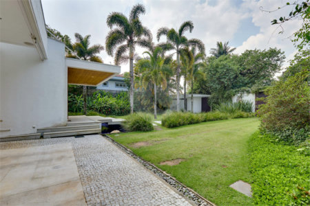 Casa à venda com 5 suítes em Alto da Boa Vista, São Paulo, SP