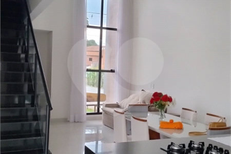 Casa à venda ou para alugar com 3 suítes no condomínio Residencial Viena, Indaiatuba - SP