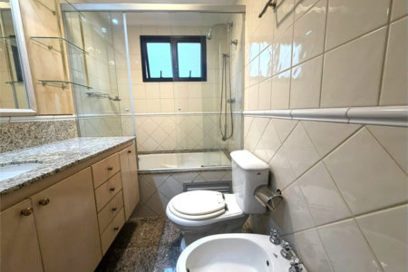 Apartamento à venda com 3 suítes em Vila Suzana, São Paulo, SP