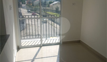 Apartamento para alugar com 2 quartos em Campo Grande, Rio de Janeiro, RJ