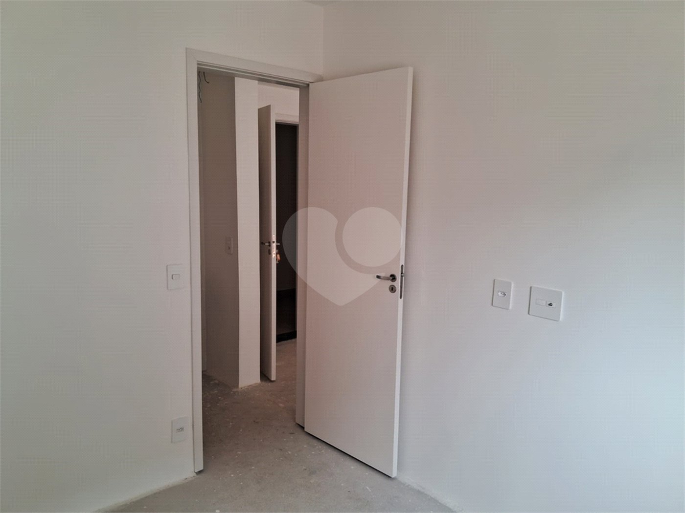 Apartamento à venda com 1 quarto em Vila Mazzei, São Paulo, SP