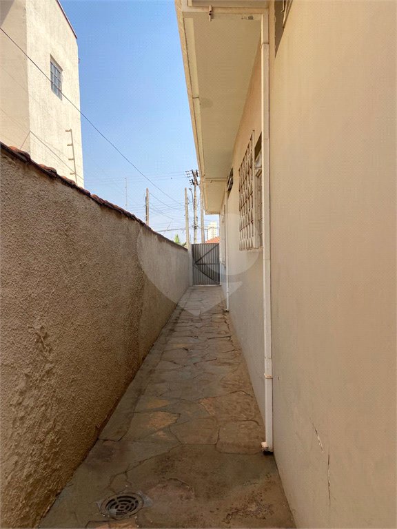 Casa à venda com 3 quartos, sendo 1 suíte, no Centro, Araraquara, SP