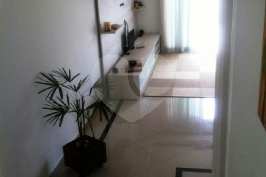 Casa à venda com 3 suítes em Mandaqui, São Paulo, SP