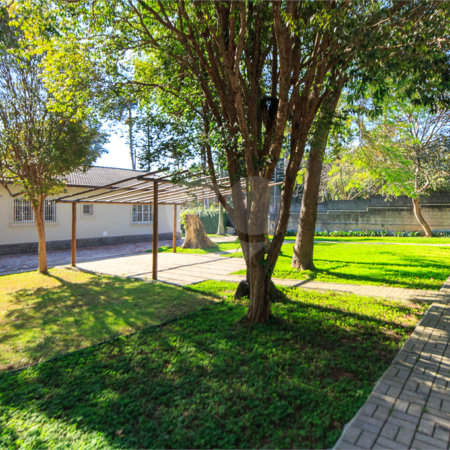 Casa Térrea à venda com 3 quartos, sendo 1 suíte, em Alto da Boa Vista, São Paulo, SP