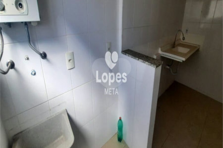 Apartamento à venda com 2 quartos, sendo 1 suíte, em Jardim das Colinas, São José dos Campos, SP