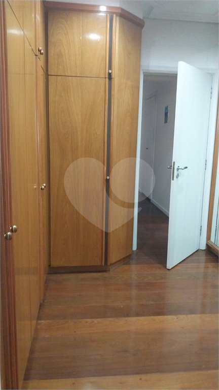 Apartamento à venda ou para alugar com 5 quartos, sendo 3 suítes,  em Tatuapé, São Paulo, SP