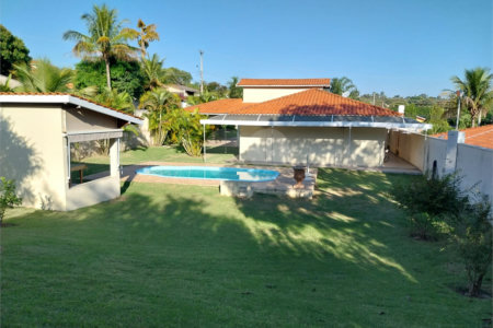 Casa à venda com 3 quartos, sendo 2 suítes, no condomínio Acmti - Colinas do Mosteiro, Terras de Itaici e Recanto dos Pássaros, Indaiatuba - SP