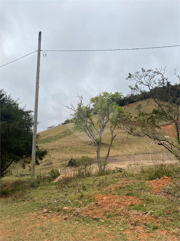 Sítio à venda no Centro, Sapucaí-mirim, MG